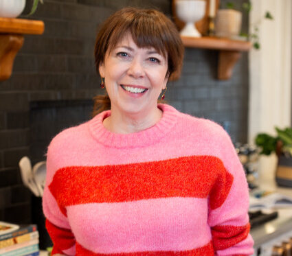 photo of Kelly Beaton